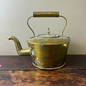European Farmhouse Antique Brass‎ Teapot Tea Kettle with lid
